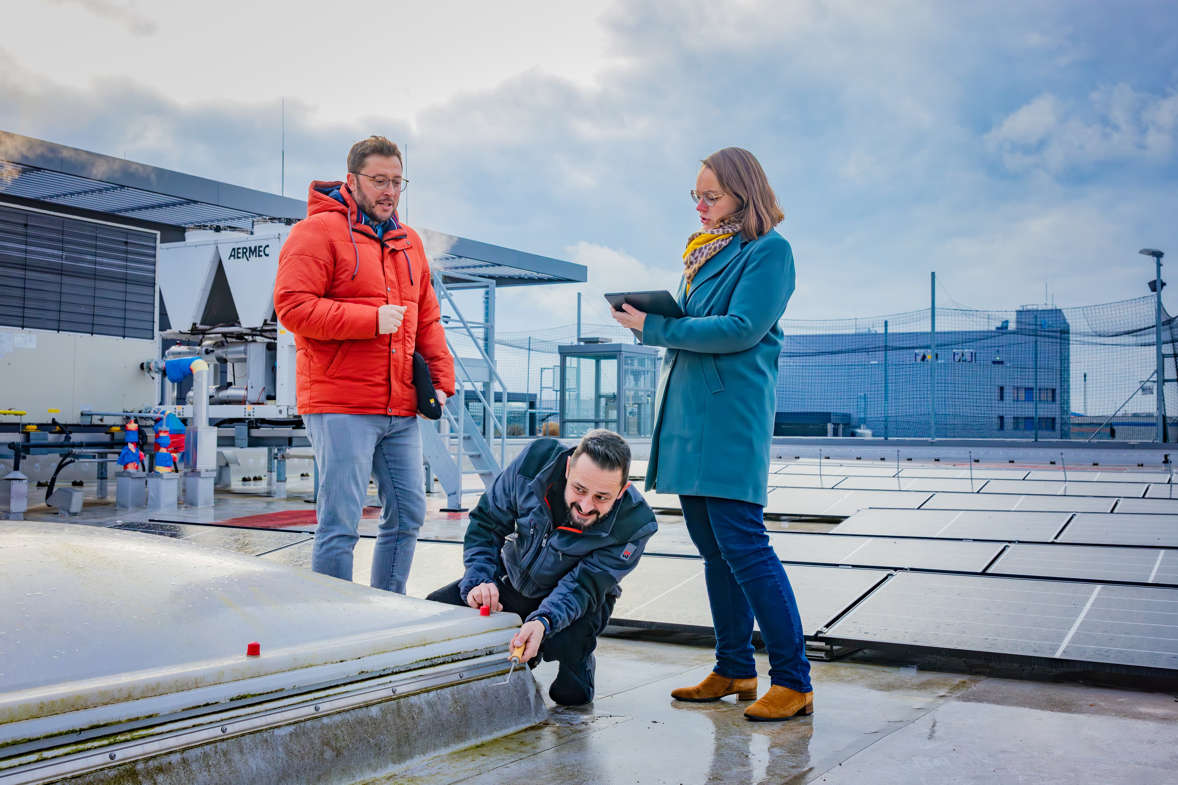 Assessment of the condition of a roof surface as part of the Triflex RoofCheck