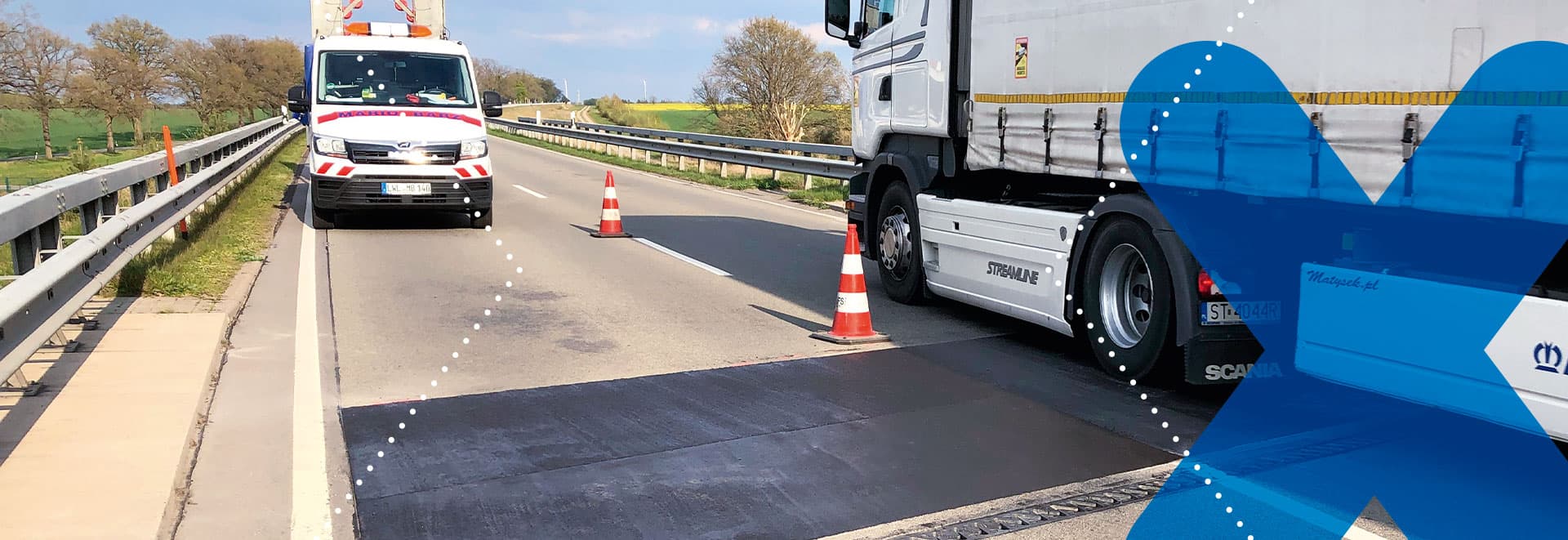 Brücke mit Verkehrsführung und Sanierungssituation im öffentlichen Verkehrsraum