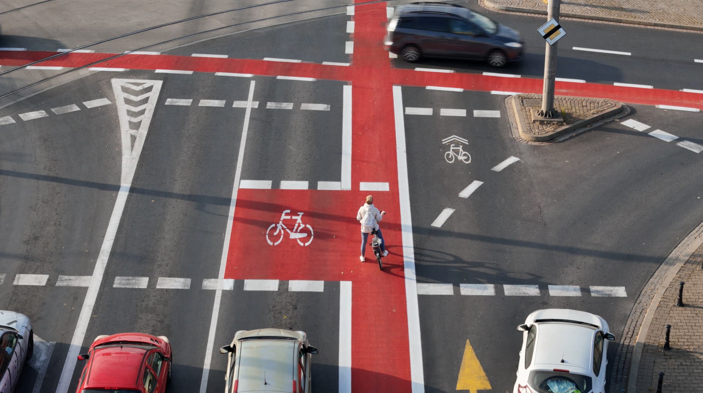 Voies piétonnes et pistes cyclables
