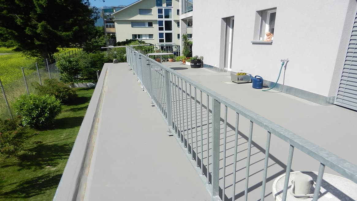 Balkonsanierung Mehrfamilienhaus in Thun