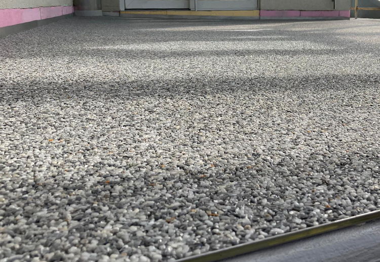 Praxisbericht Terrassensanierung St. Peterzell SG (CH)