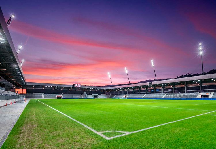Fugensanierung der Tribünen (Tissot Arena) Biel (CH)